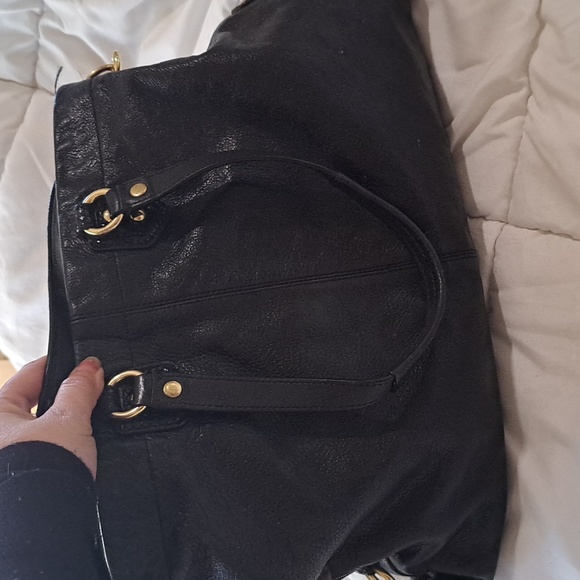 Coach - Picture 4 of 7